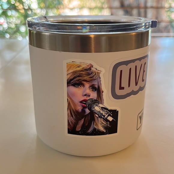 YETI 14 oz Rambler Mug - Picture 2 of 4